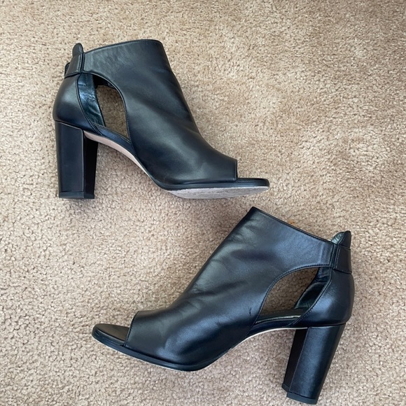 Stuart Weitzman Opendoor Nappa Peep Toe Booties - Picture 9 of 15